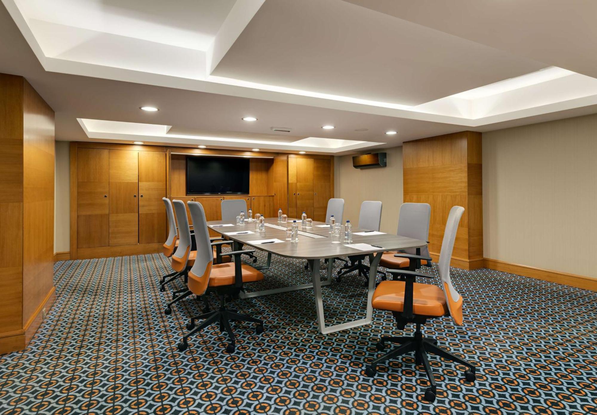 Doubletree By Hilton Van Exterior foto